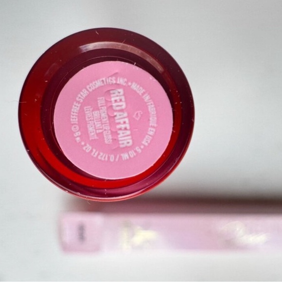 Jeffree Star Supreme Gloss - Red Affair - Picture 3 of 4